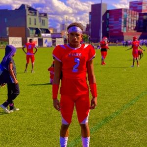 Meet your Posher, Dontez